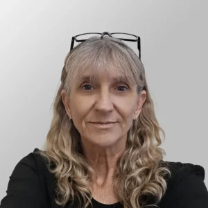 Kelly
Kelly, your efforts to always make the South Lake office feel like a nice place for our clients and sta to visit and work, do not go unnoticed. Whether it is redesigning the waiting area, through to cleaning chairs and many other things - we are lucky to have you put in so much care and thought into all that you do.